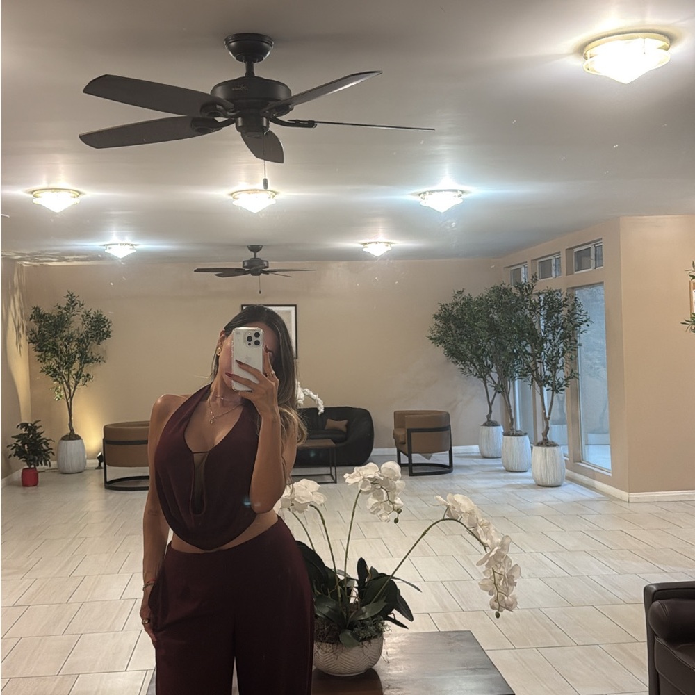Fashion nova  Burgundy Halter pant set